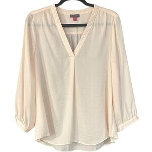 Vince Camuto Women’s Soft Cream V-Neck Blouse Large